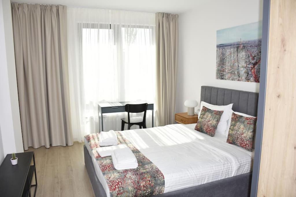 Tokiyo: A Lovely City Center 2 Bedrooms Apartment With Private Parking София Экстерьер фото