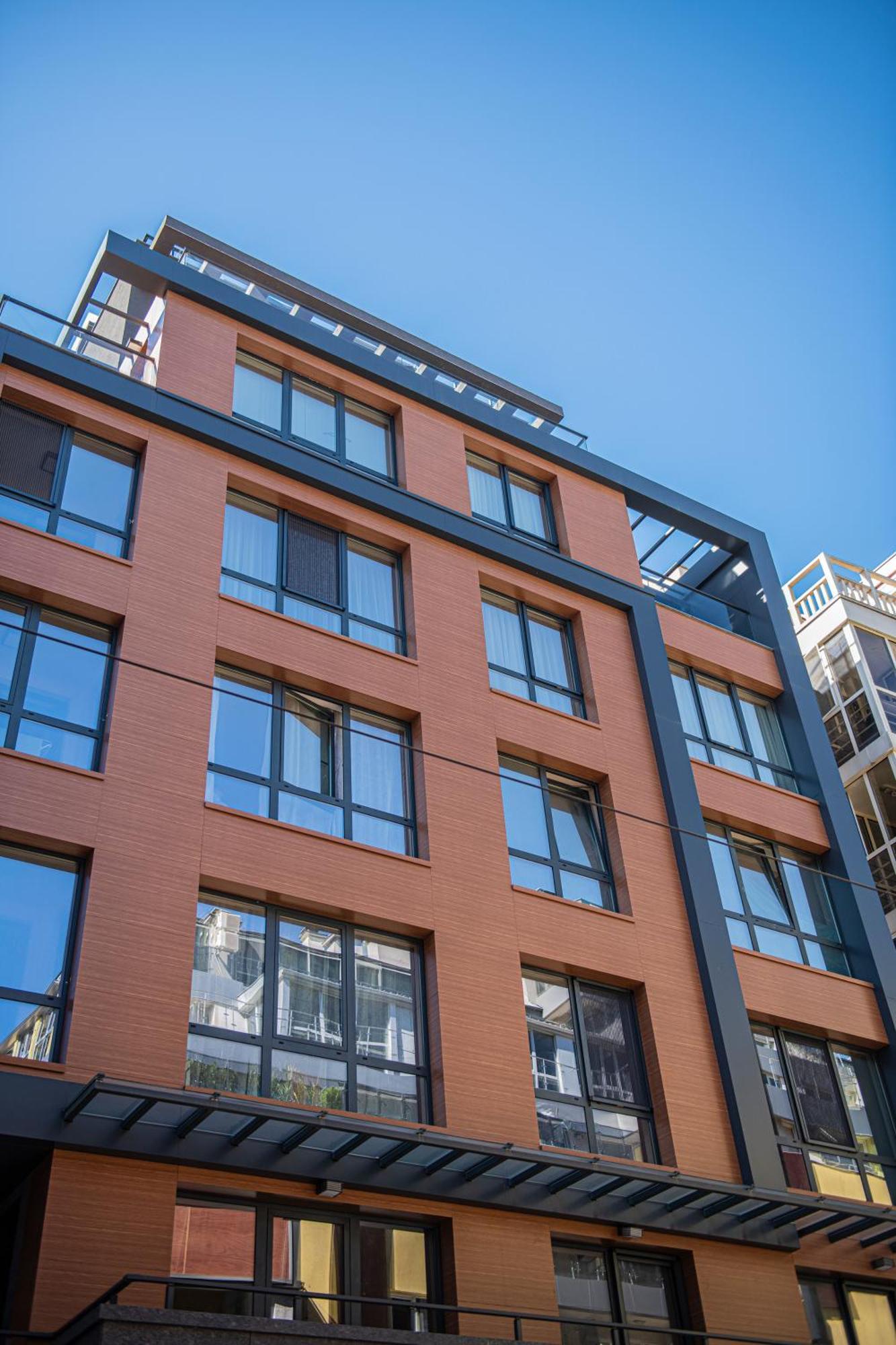Tokiyo: A Lovely City Center 2 Bedrooms Apartment With Private Parking София Экстерьер фото